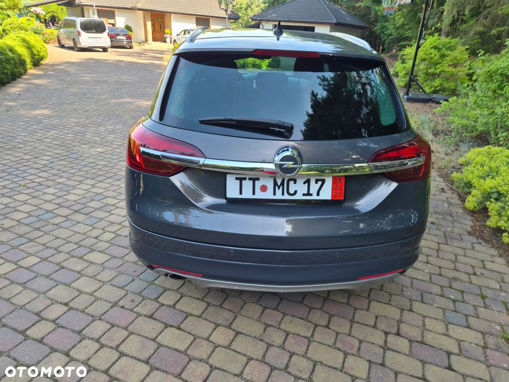 Opel Insignia CT 2.0 CDTI 4x4 S&S - 11