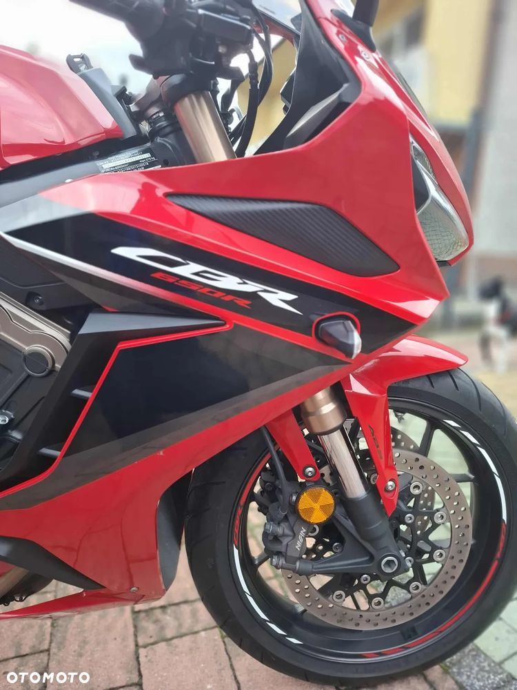 Honda CBR - 7