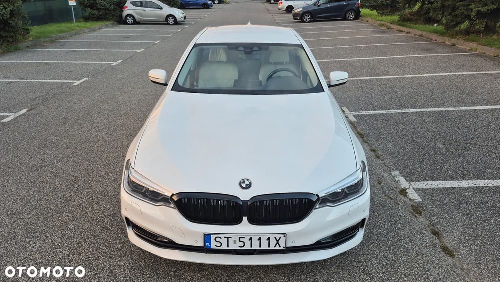 BMW Seria 5 520d Luxury Line - 4