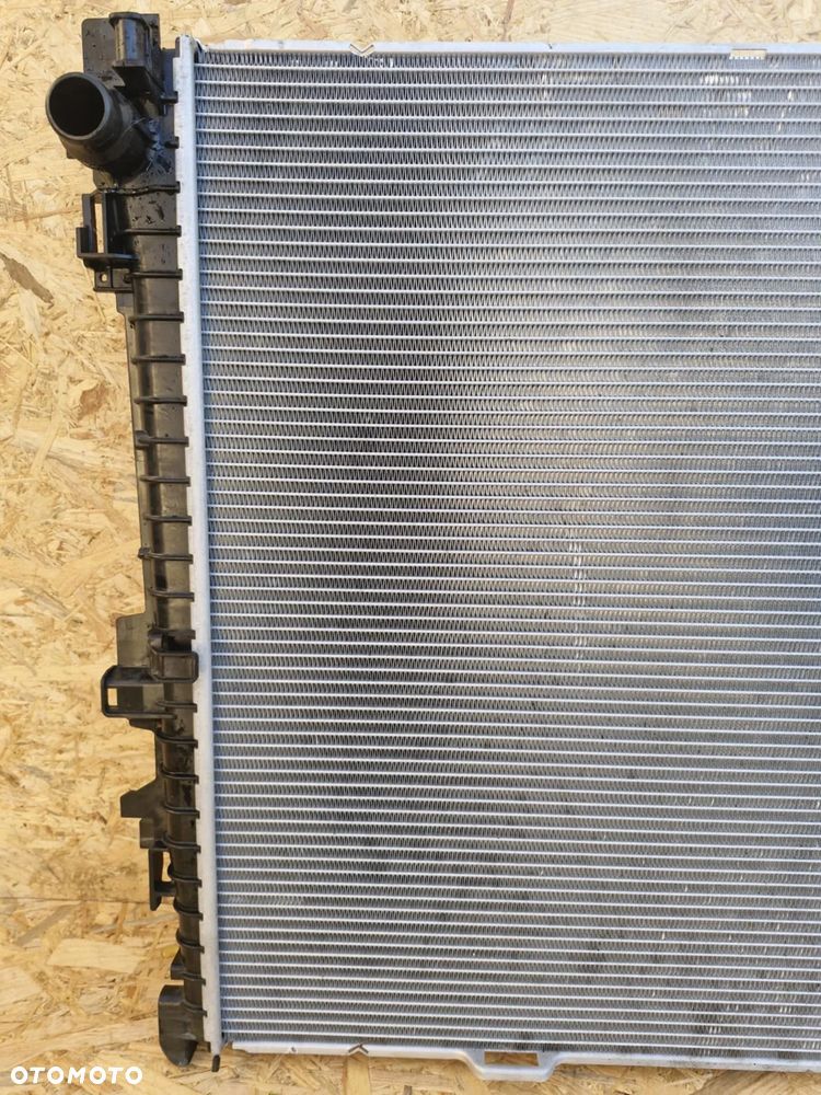 BMW 5 G60 2024 2,0 HYBRYDA PLUG-IN 140KW AUTOMAT CHŁODNICE WODY  5A187E7/5A187E9 - 18