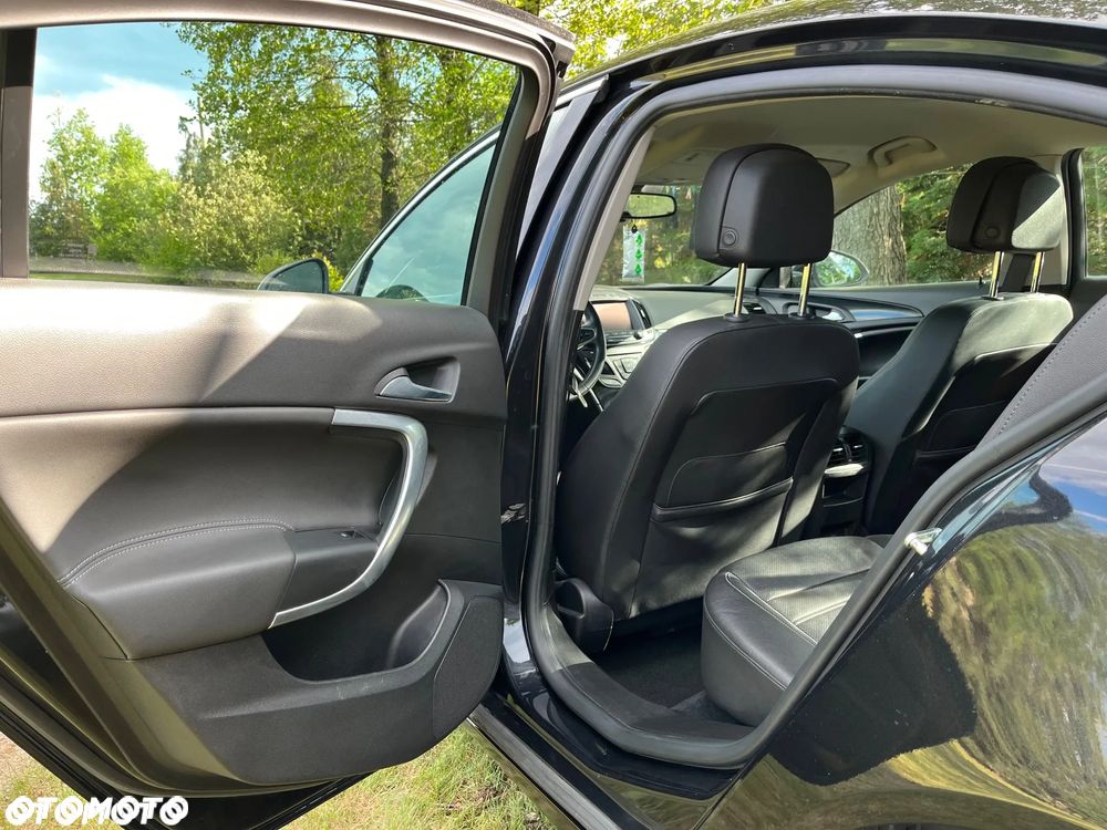 Opel Insignia - 16