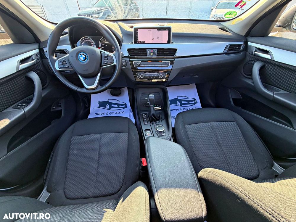 BMW X1 xDrive25e Sport Line - 9