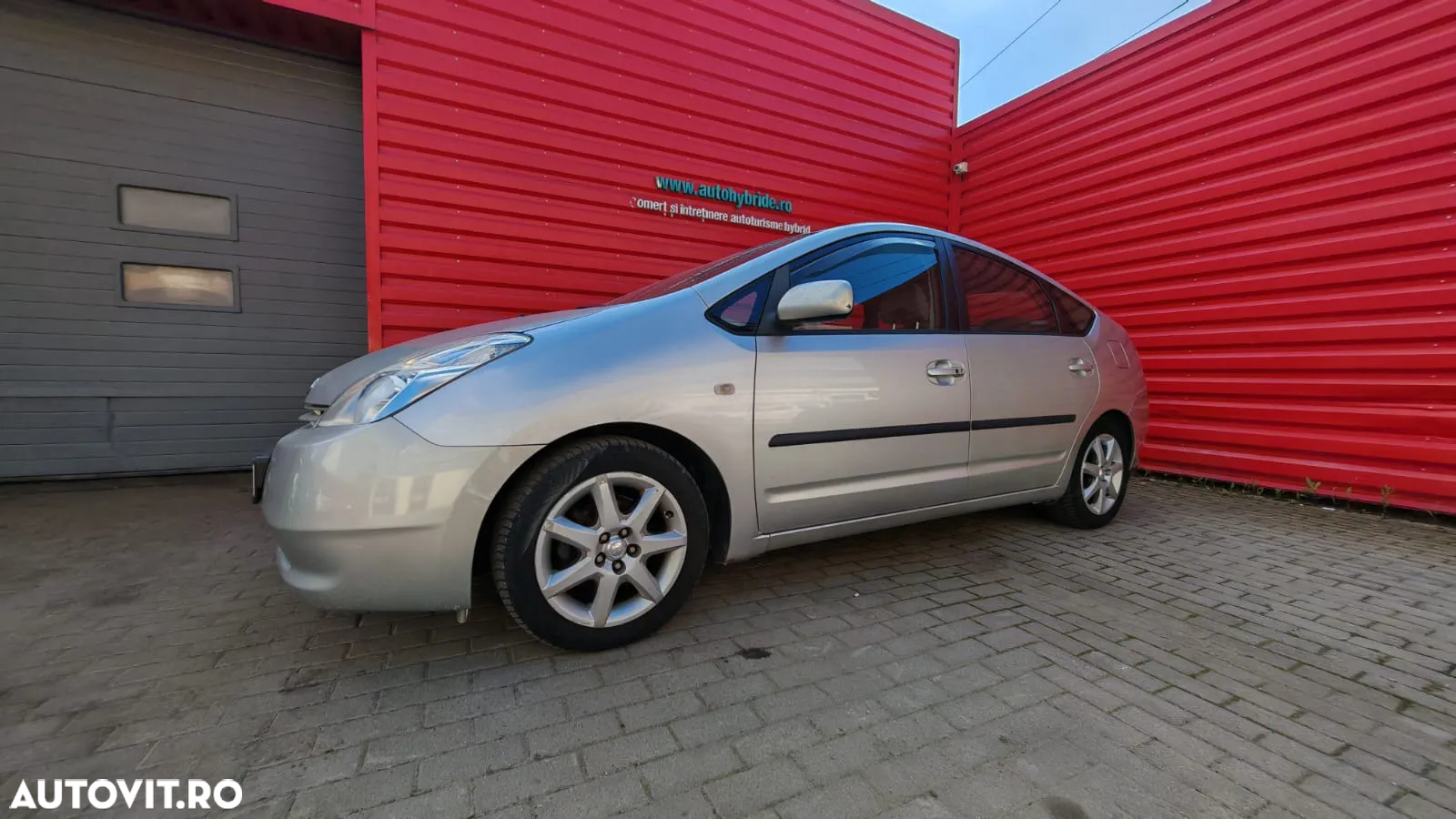Toyota Prius (Hybrid) Executive - 5