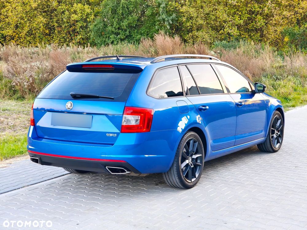 Skoda Octavia 2.0 TSI RS DSG - 17