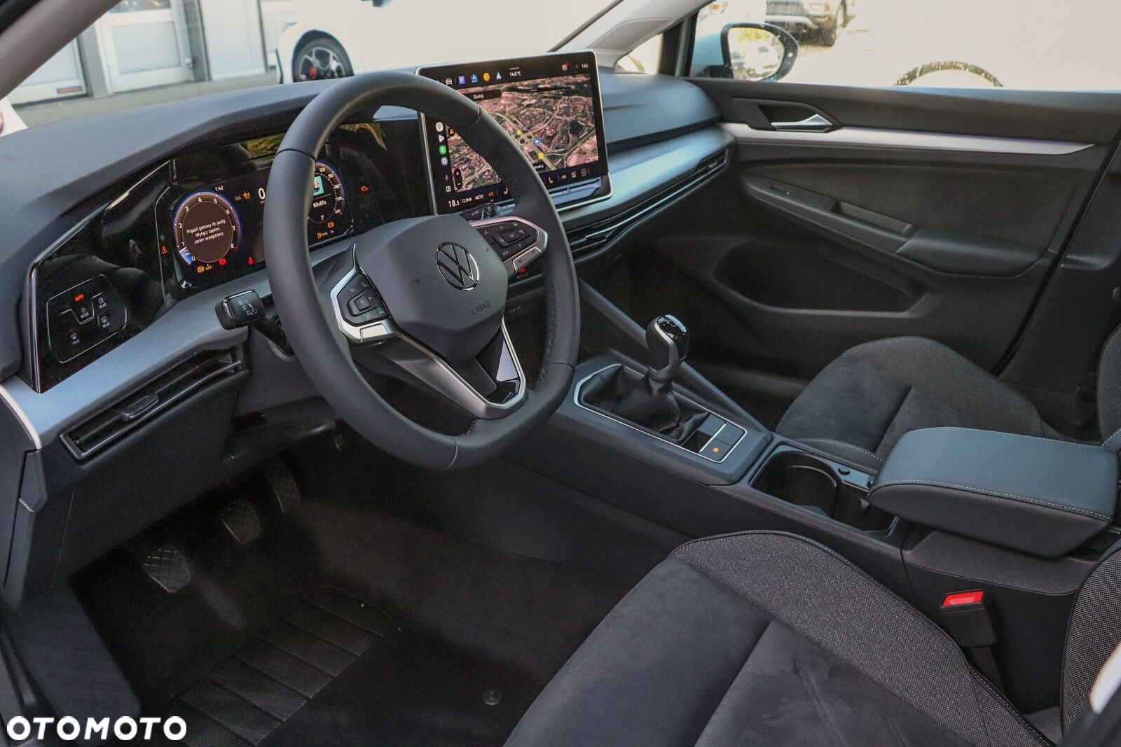 Volkswagen Golf - 11