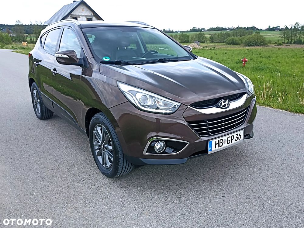 Hyundai ix35 1.7 CRDi 2WD blue Finale Gold - 27