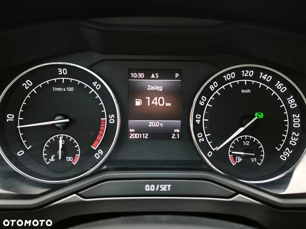 Skoda Superb 2.0 TDI 4x4 Style DSG - 26