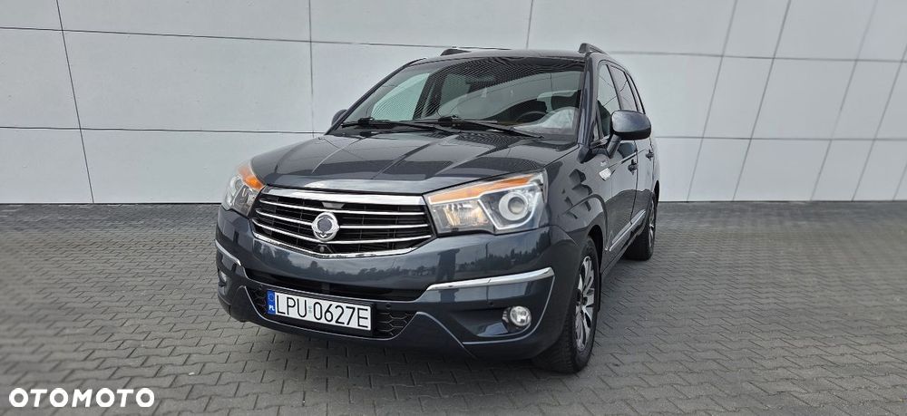 SsangYong/KGM Rodius 2.2 e-XDi220 Automatik 4WD Sapphire - 2