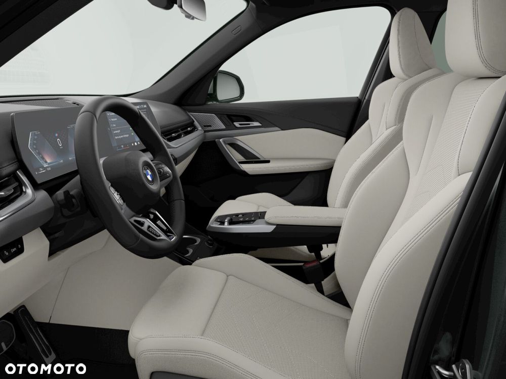 BMW X1 - 11