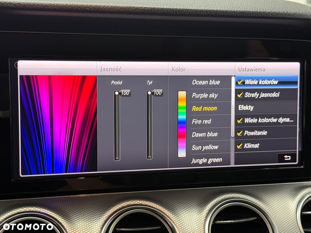 Mercedes-Benz Klasa E 220 d 9G-TRONIC - 28