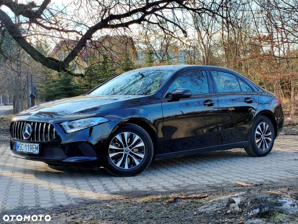 Mercedes-Benz Klasa A 180 d Edition 2021 - 25
