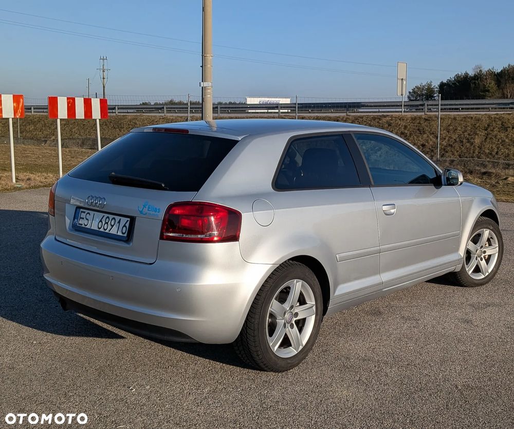 Audi A3 3-drzwiowe 2.0 TDI Ambition - 9