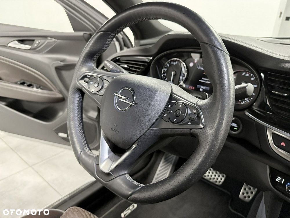 Opel Insignia Grand Sport 2.0 BiTurbo D 4x4 Automatik GSI - 24