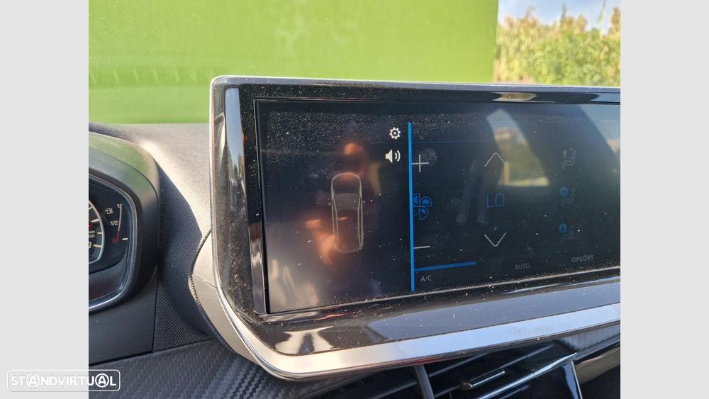 Peugeot 2008 1.2 PureTech Active - 17