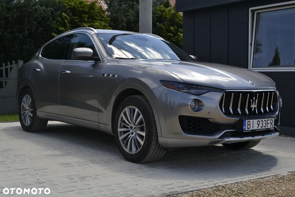 Maserati Levante - 10