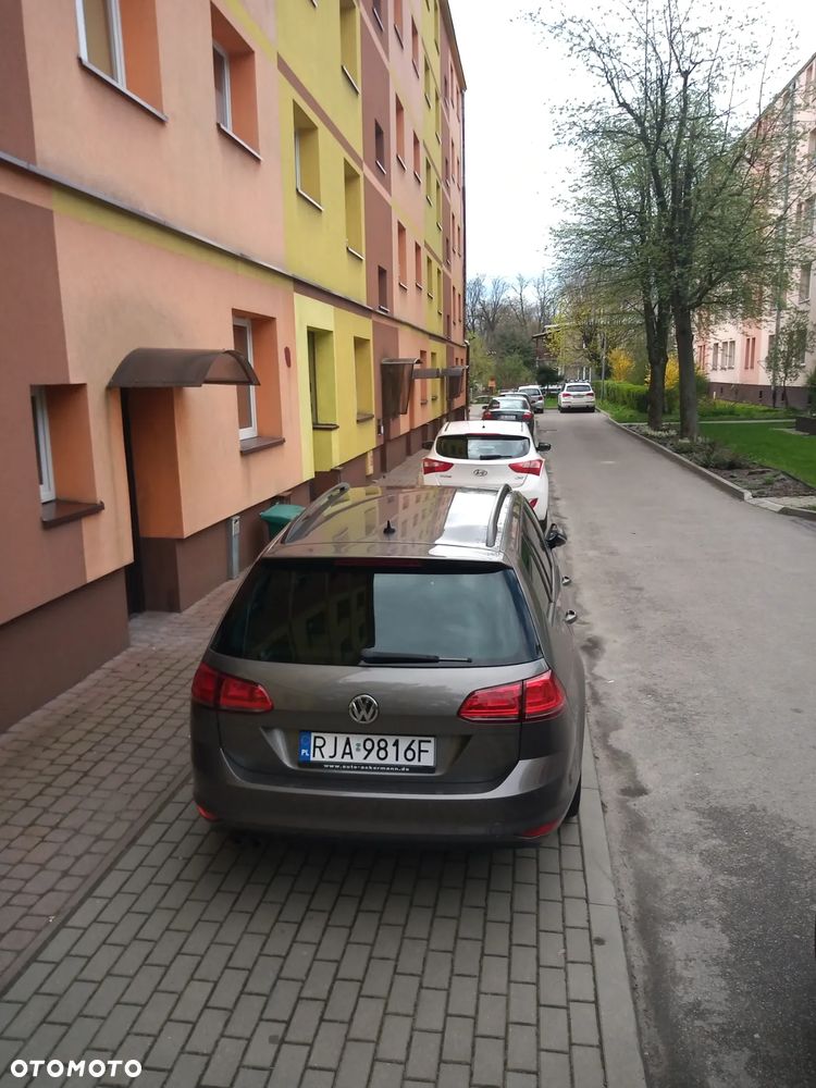 Volkswagen Golf Variant 2.0 TDI BlueMotion Technology DSG Cup - 5