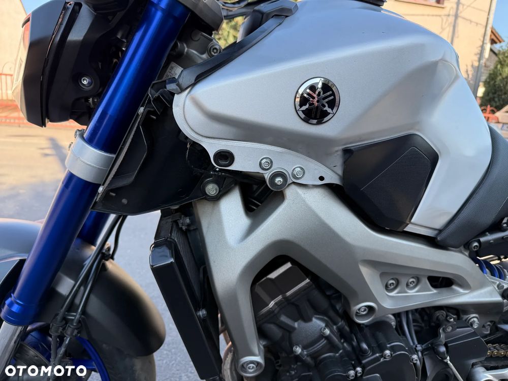Yamaha MT - 20