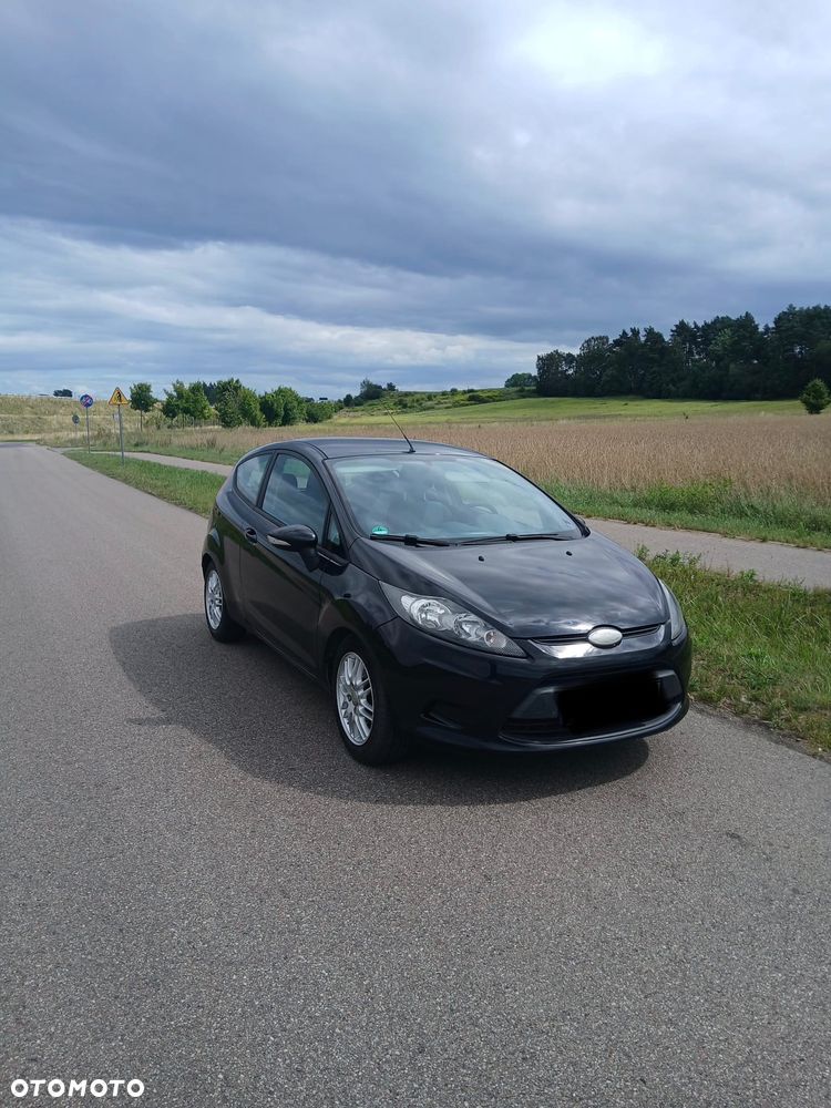 Ford Fiesta - 2