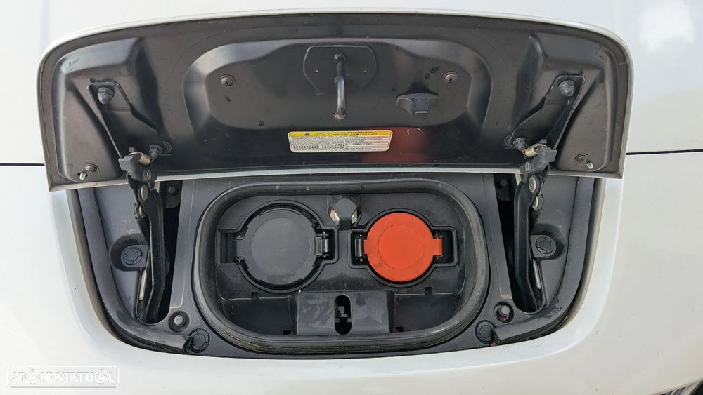 Nissan Leaf N-Connecta - 41