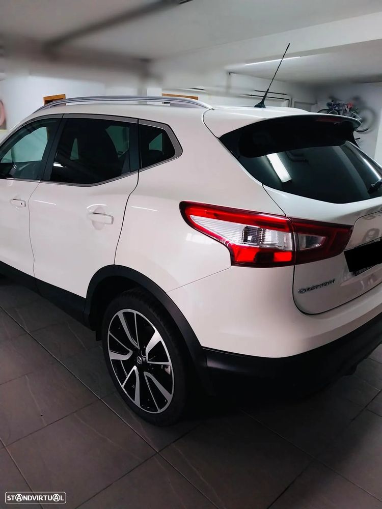 Nissan Qashqai 1.6 dCi Tekna J19 - 17