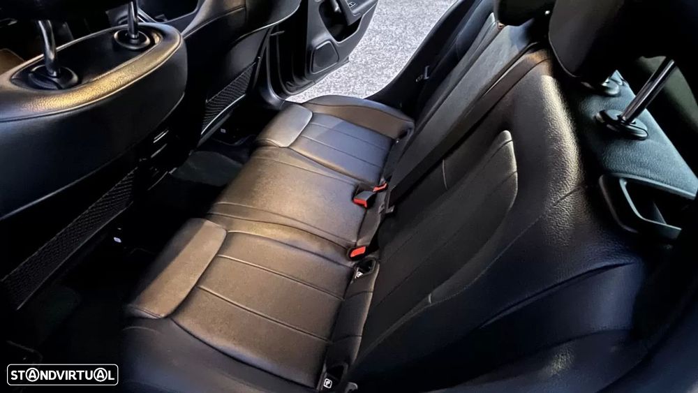 Mercedes-Benz A 250 e 8G-DCT Advanced Progressive - 38