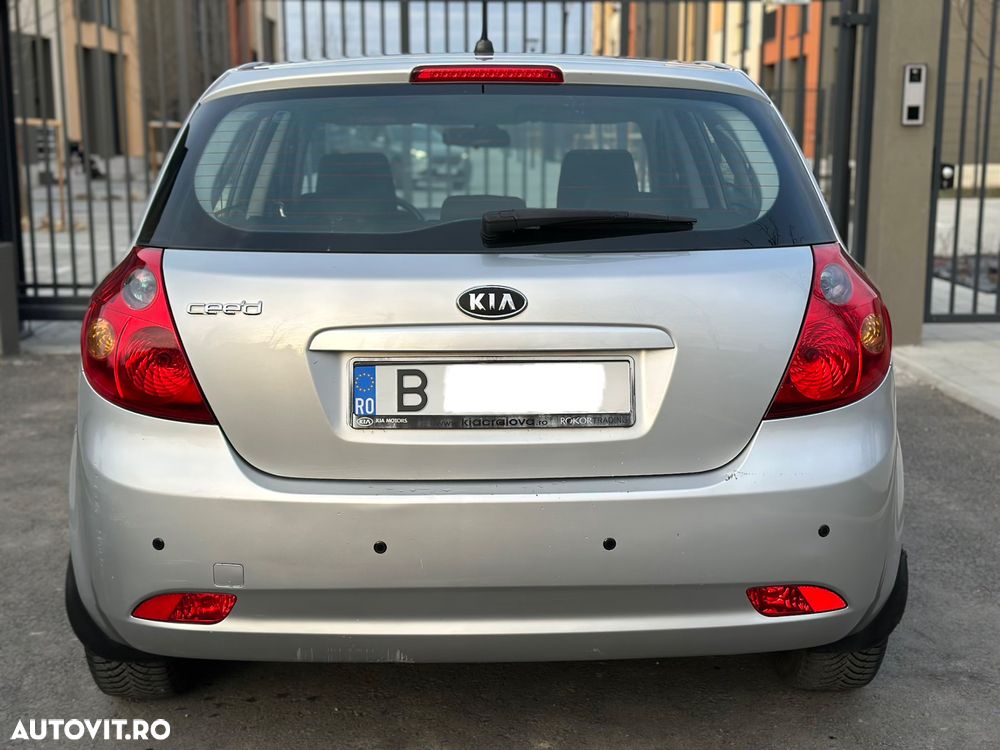 Kia Ceed 1.4 GSL BEST - 17