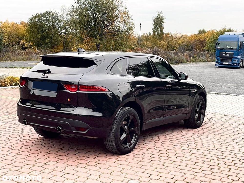 Jaguar F-Pace 35t AWD R-Sport - 4