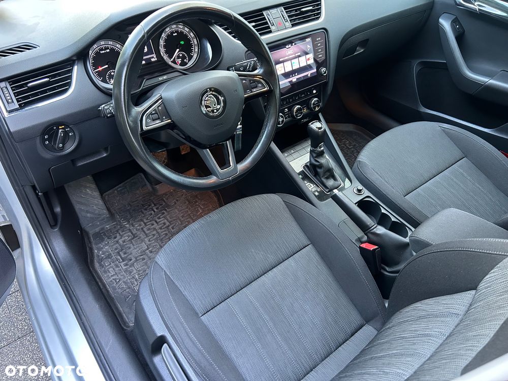 Skoda Octavia 2.0 TDI SCR Ambition DSG - 22