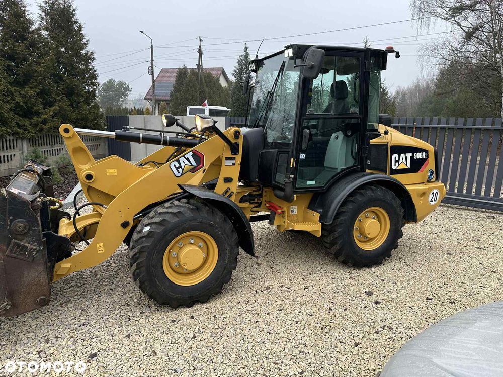 Caterpillar 906H2 - 9