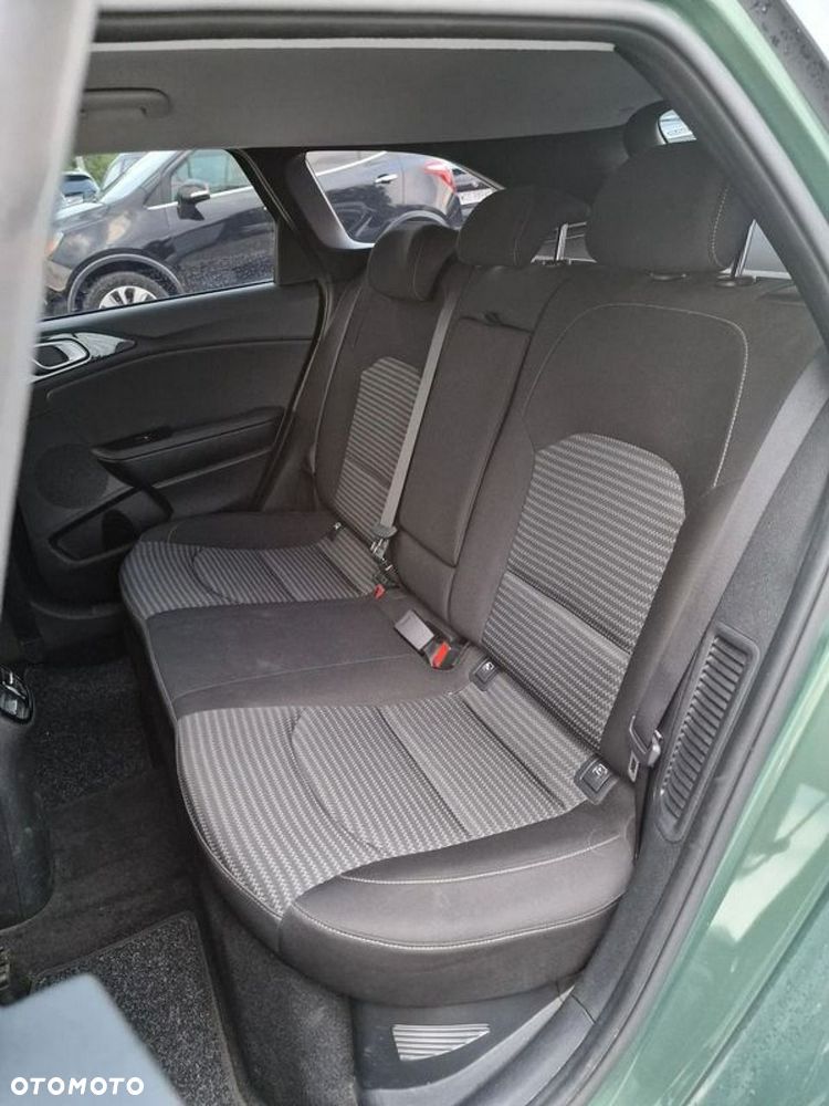Kia Ceed 1.6 GDI PHEV XL DCT - 19