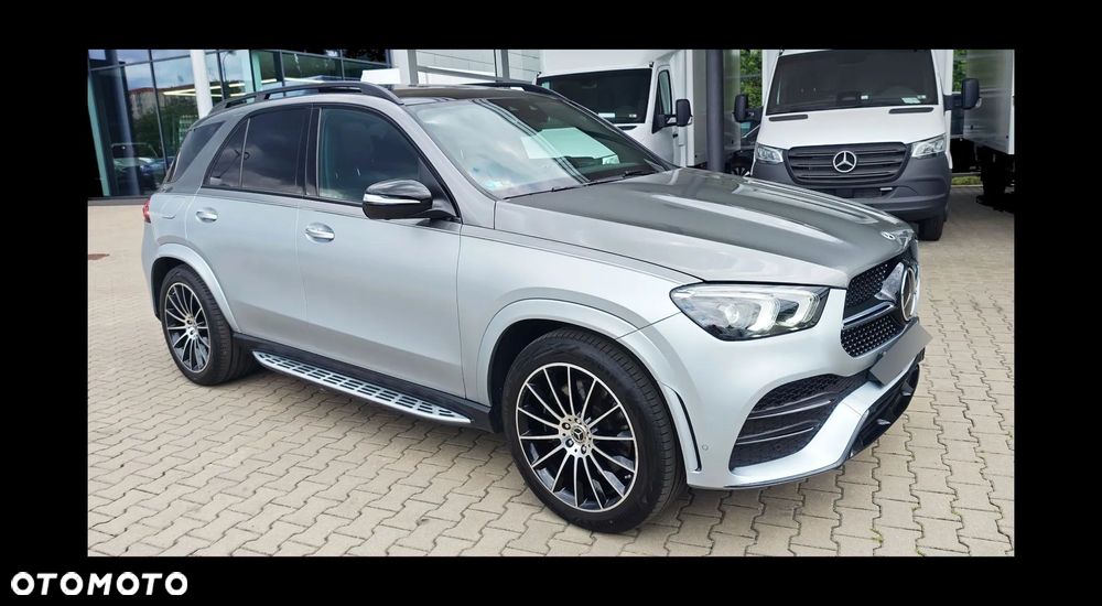 Mercedes-Benz GLE 300 d 4-Matic Premium Plus - 2