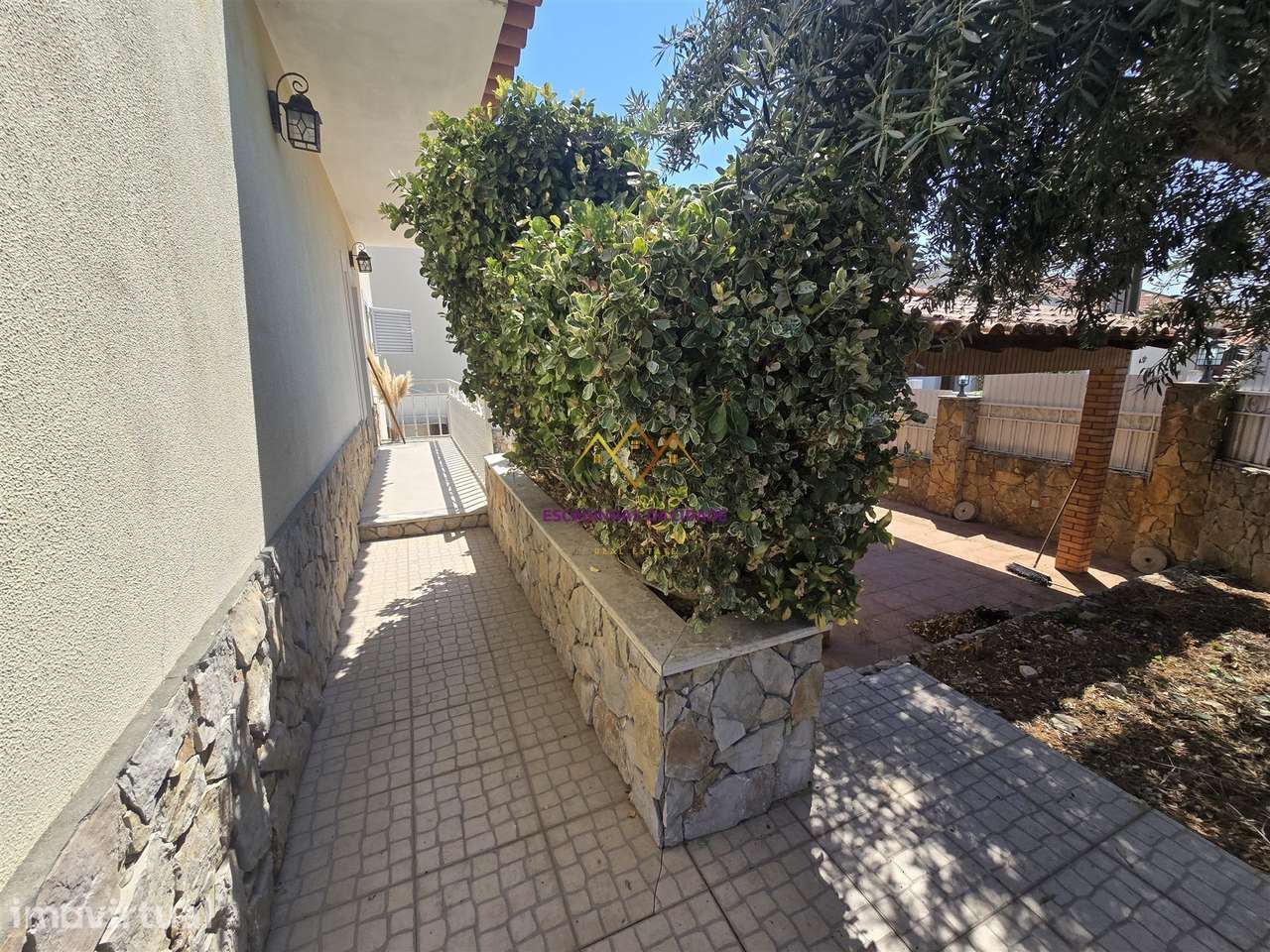 Moradia T4 na Quinta do Conde - Boa Água 3 - Grande imagem: 4/25