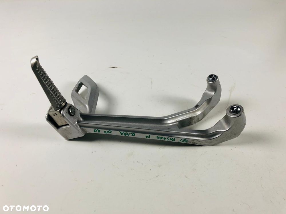 Yamaha YZF R125 18- set prawy pasażera - 5