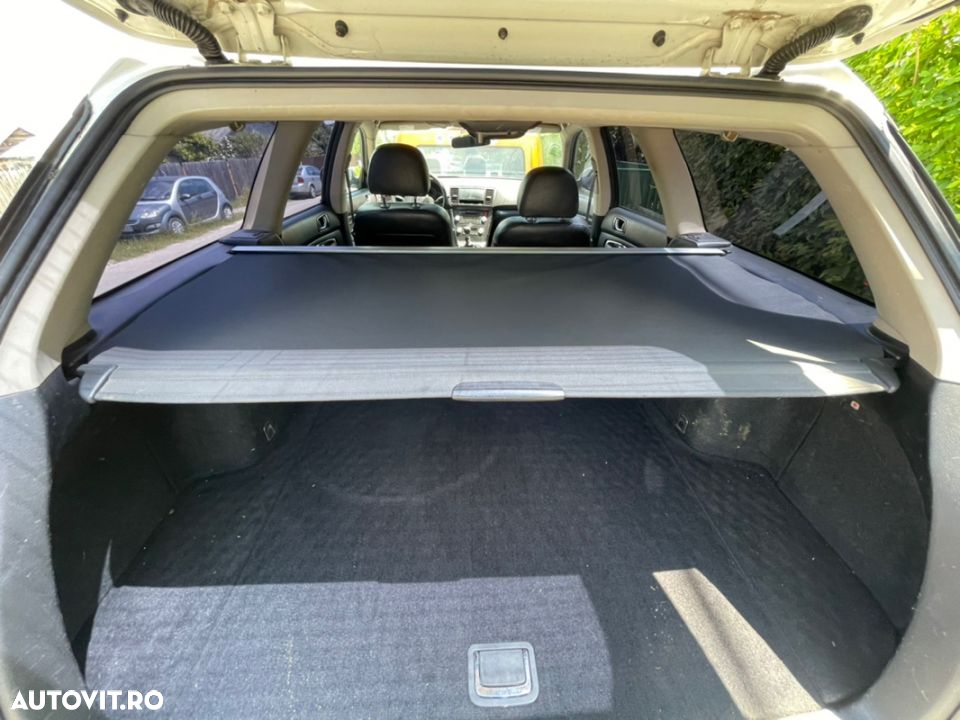 piese Subaru Legacy Outback 20D euro 4 motor defect! cutie manuala an 2009 bara far capota aripa fata usa geam trapa kit airbag Haion spate luneta Plansa bord radio cd radiator trapa panoramica sticla - 12