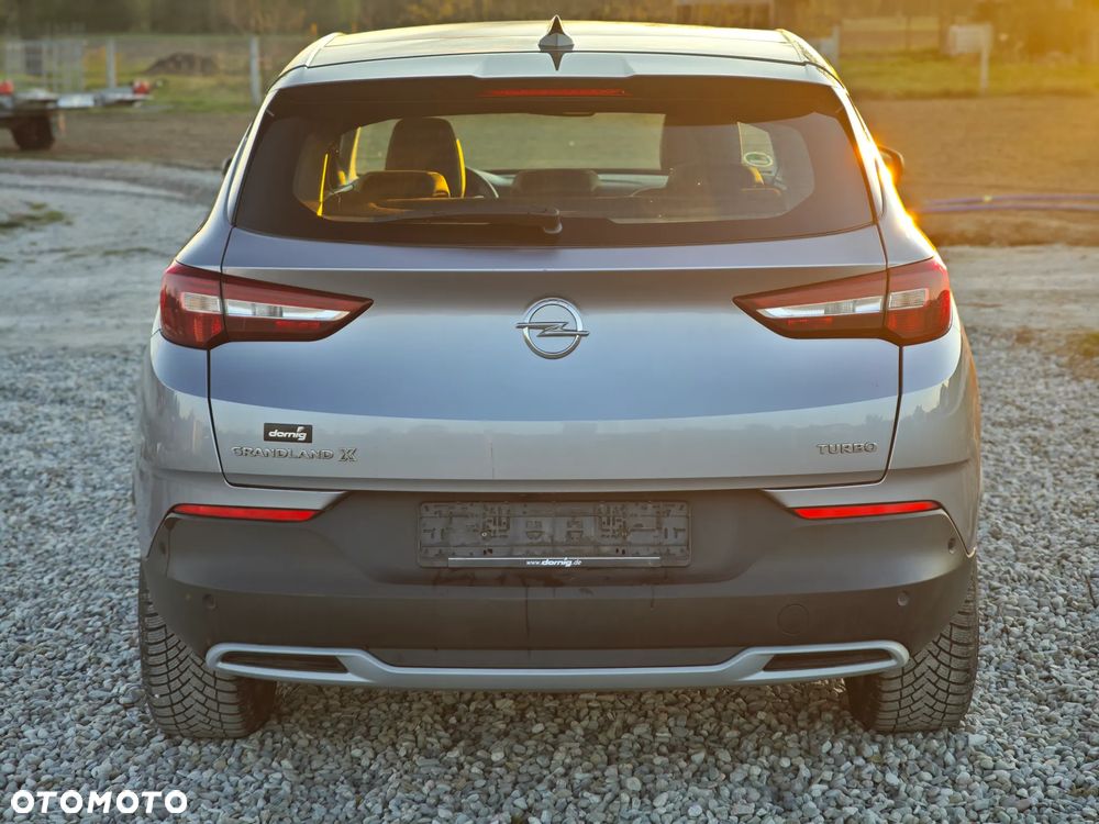 Opel Grandland X 1.2 T Ultimate S&S - 17