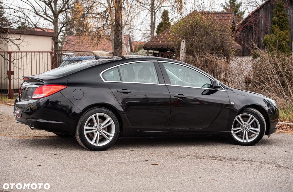 Opel Insignia 2.0 Turbo Sport - 9