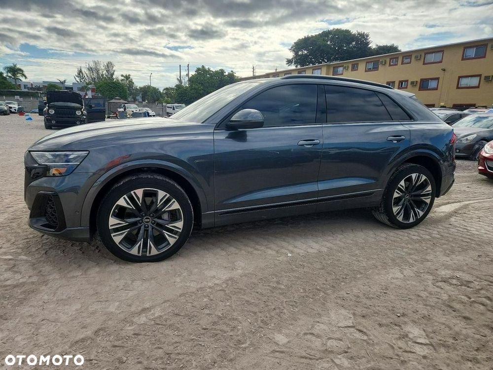 Audi Q8 55 TFSI quattro tiptronic - 3