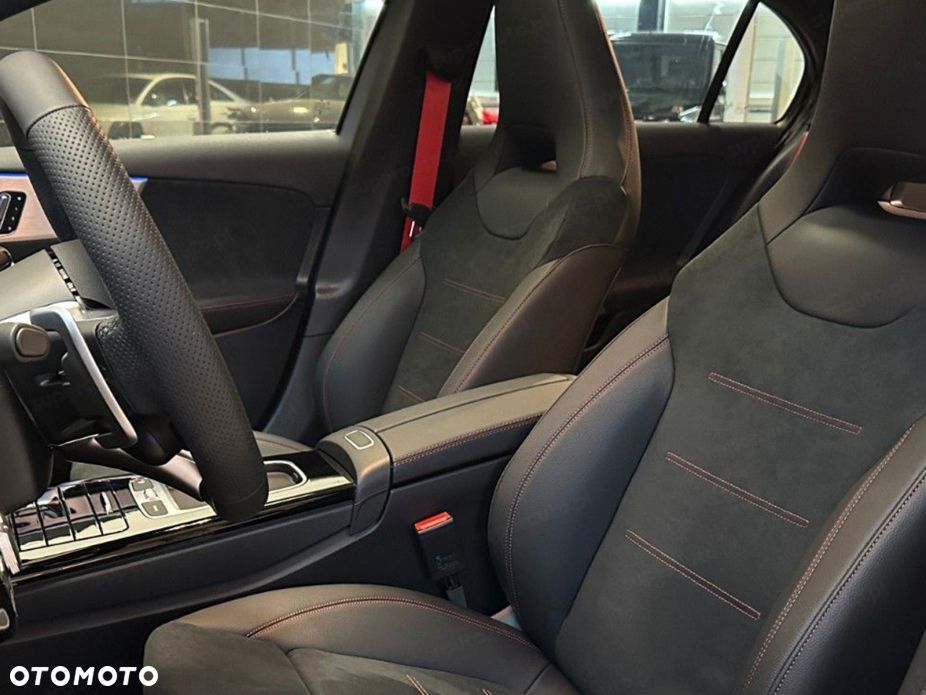 Mercedes-Benz Klasa A 45 S AMG 4-Matic 8G-DCT - 7