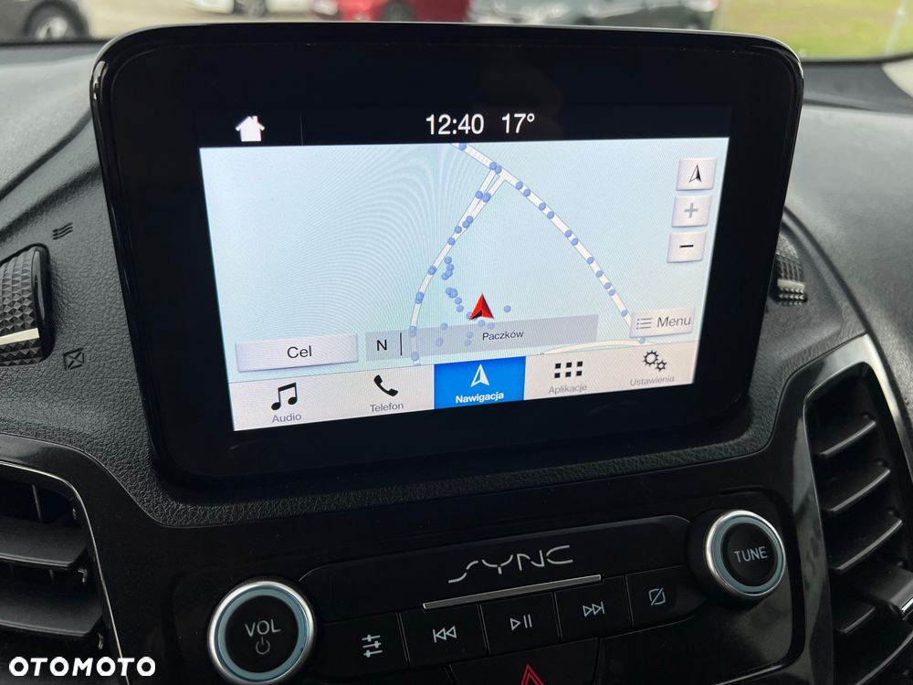 Ford Tourneo Connect Grand - 16