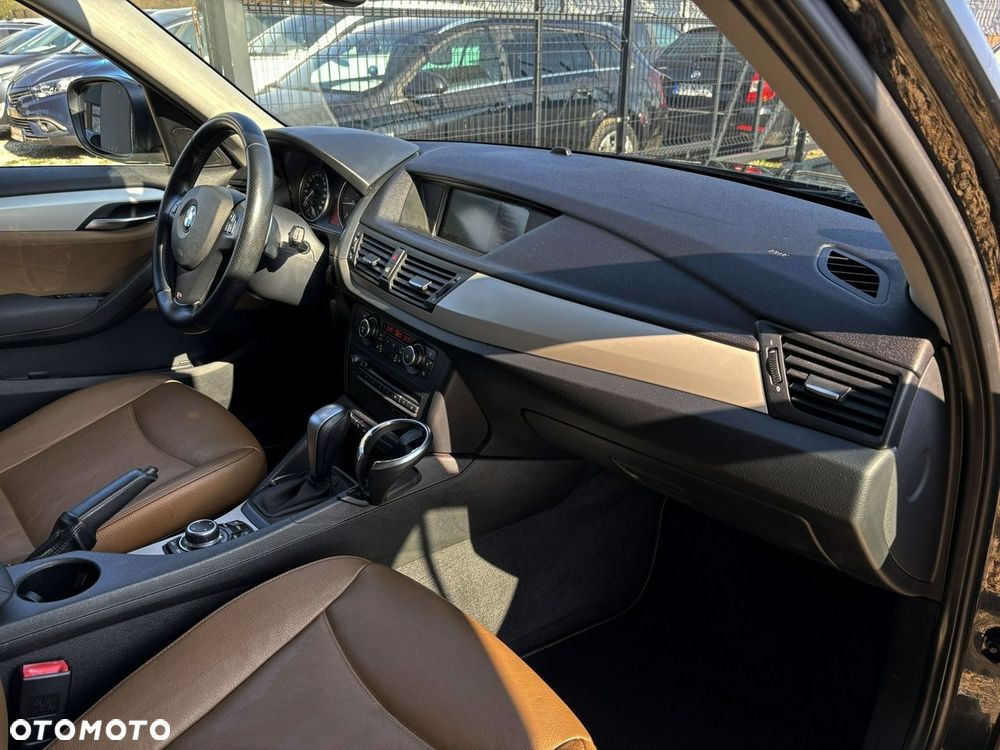 BMW X1 xDrive23d - 31