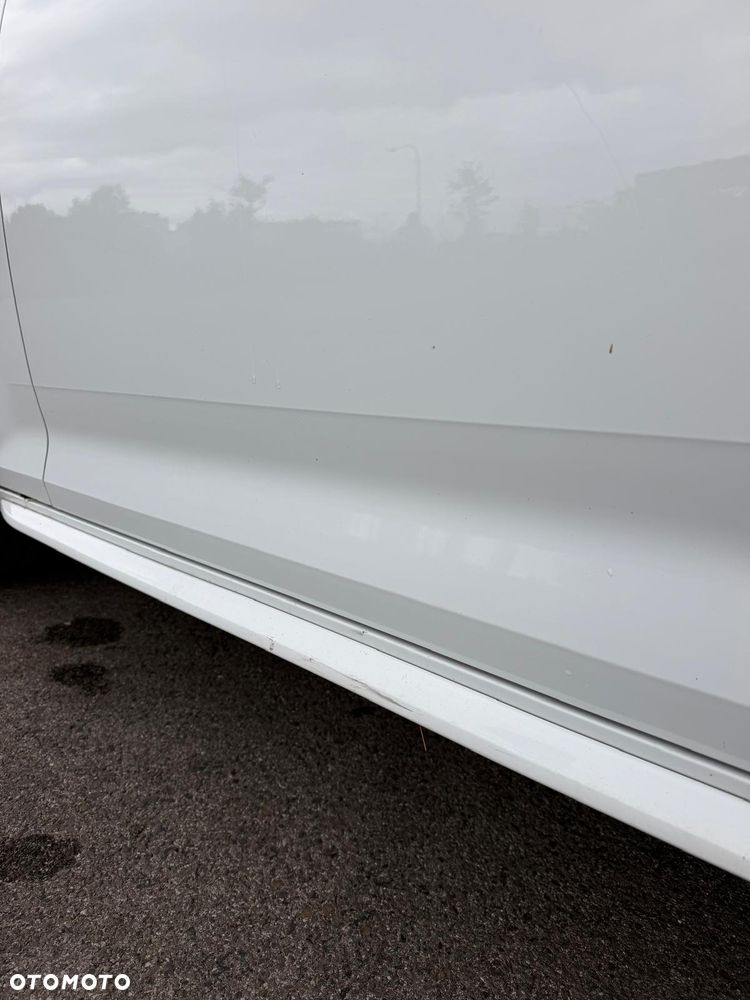 Audi A4 Avant 35 TFSI S tronic - 31