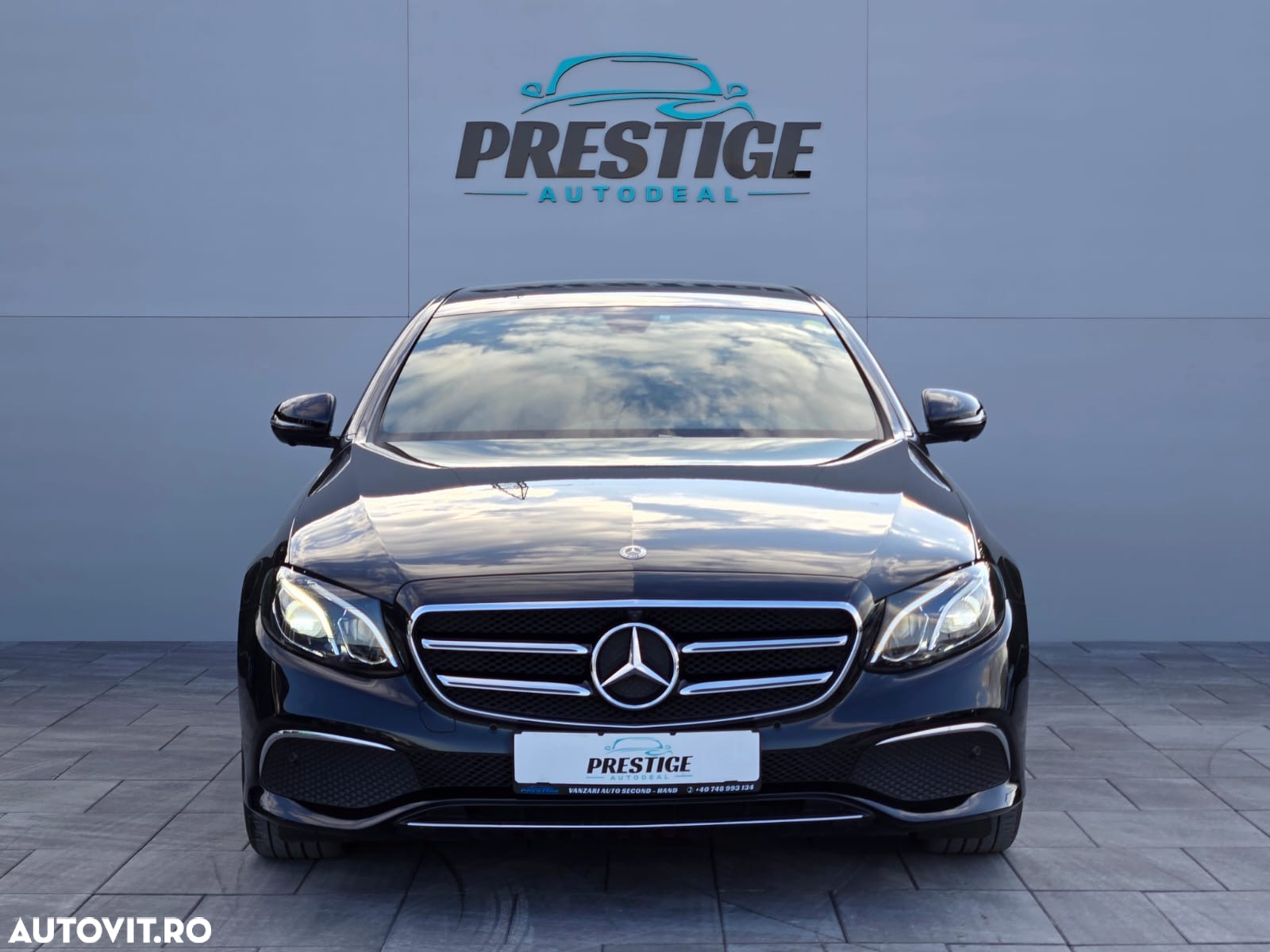 Mercedes-Benz E 220 d 9G-TRONIC Exclusive - 3