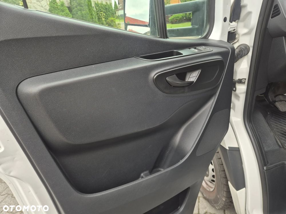 Mercedes-Benz SPRINTER - 7