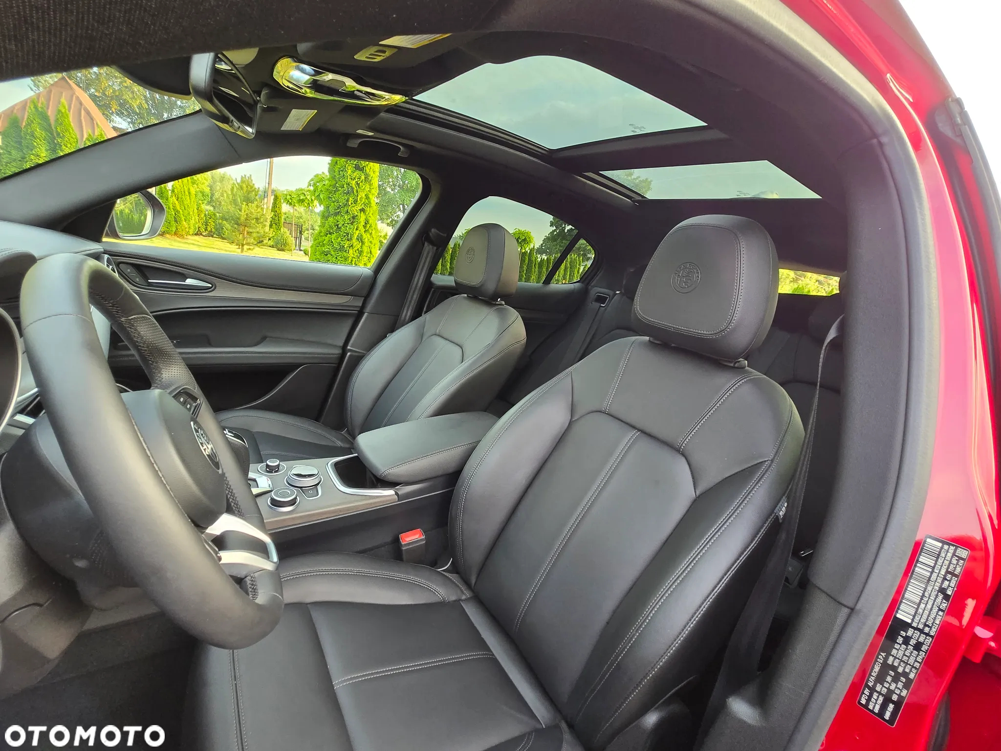 Alfa Romeo Stelvio 2.0 Turbo 16V AT8-Q4 Ti - 26