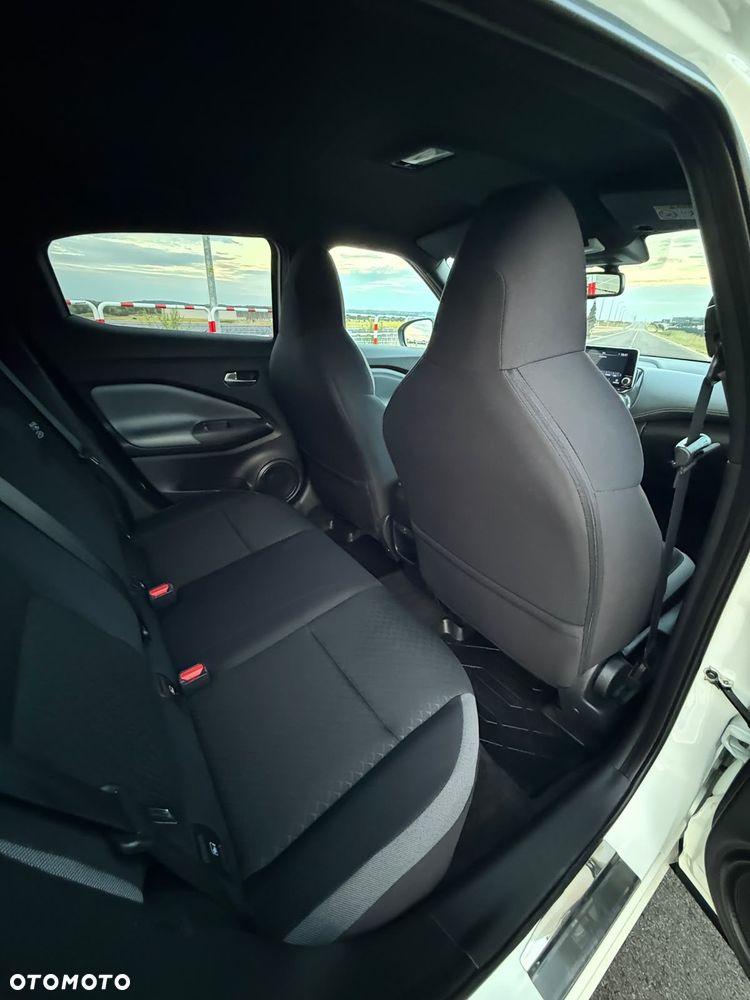 Nissan Juke 1.0 DIG-T N-Connecta - 29