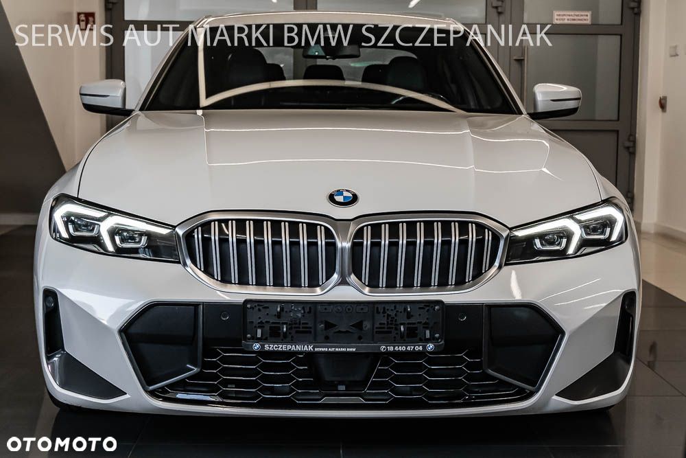 BMW Seria 3 320d xDrive mHEV M Sport sport - 2