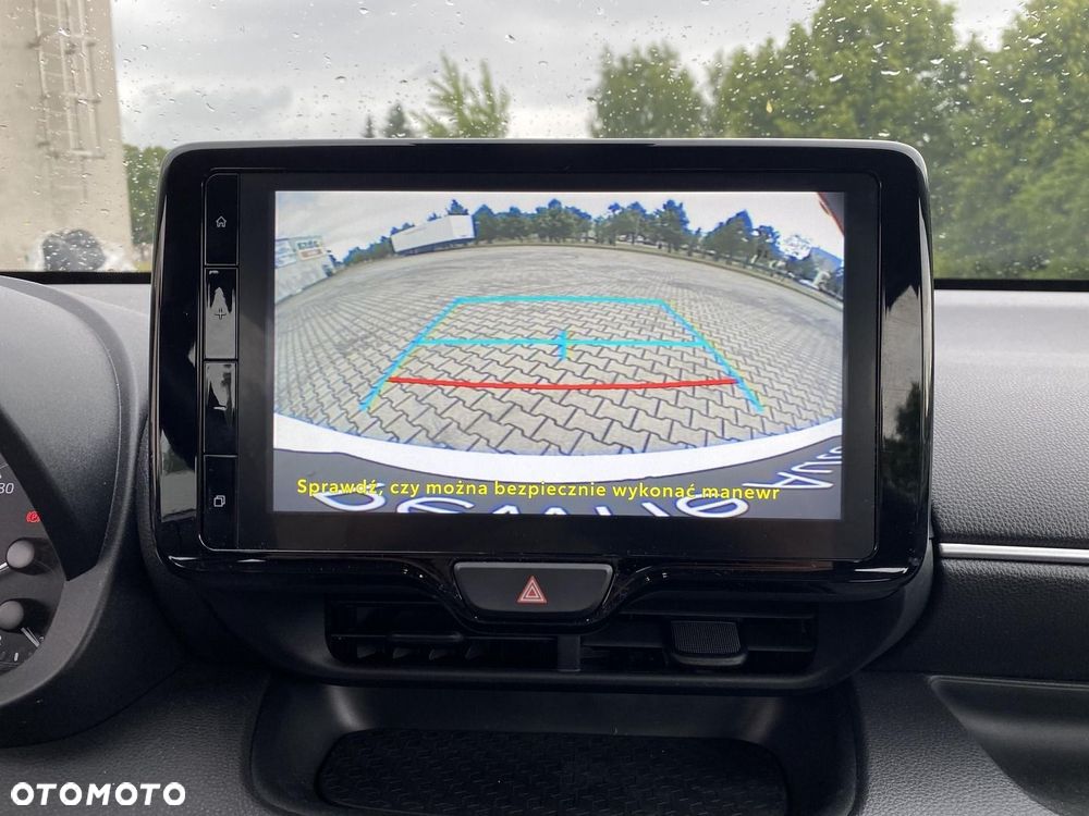 Toyota Yaris 1.5 Comfort - 19