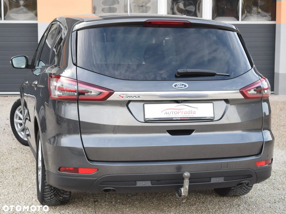 Ford S-Max 2.0 TDCi Titanium PowerShift - 8