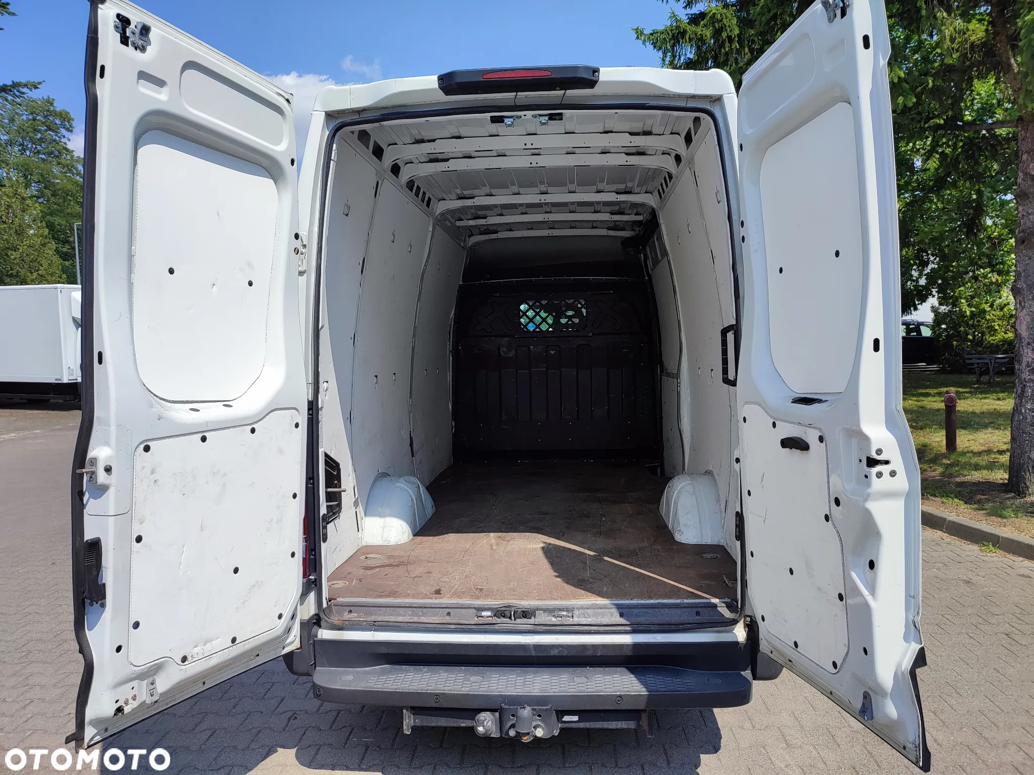 Iveco Daily średni - 17