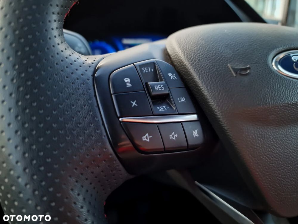 Ford Kuga 1.5 EcoBoost FWD ST-Line - 14